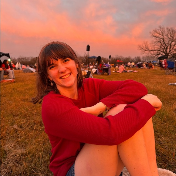 ella_paquette